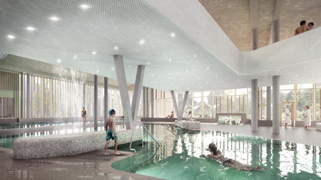 Badehalle mit Sportbecken Innenansicht bei Tageslicht